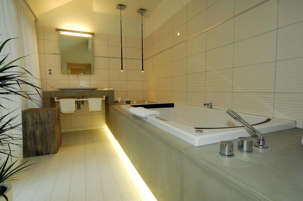 Hotel Saint-Amour دربي المظهر الخارجي الصورة